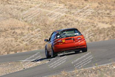 media/Oct-01-2022-Team Topak Racing (Sat) [[f860fb51be]]/2-Inter Low 2/session 1 turn 3/